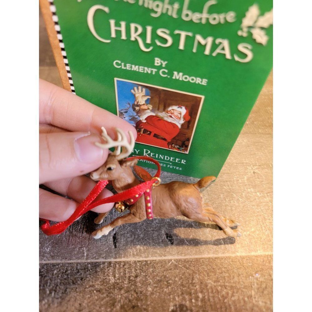 Hallmark Tiny Reindeer 2001 Twas the Night Before Christmas ornament Xmas decor